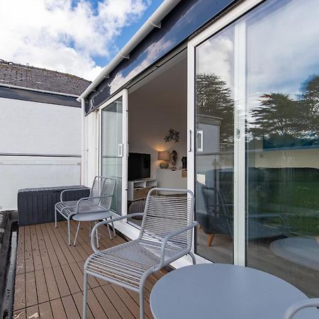 25 Coedrath Park - Sea Views From Balcony, Short Walk To Beach, Parking Saundersfoot Bagian luar foto
